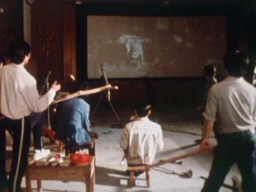 Les bruiteurs en plein travail